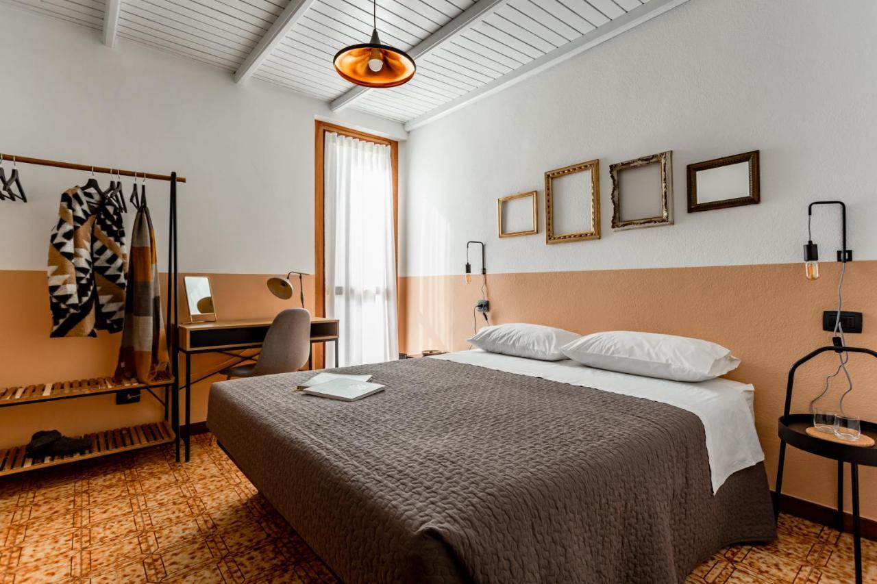 Ca' Marchesi Apartments Sernio 外观 照片