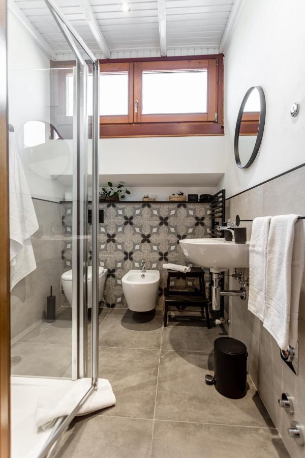 Ca' Marchesi Apartments Sernio 外观 照片